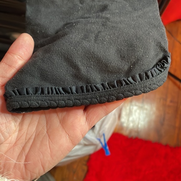 🎉Lululemon Bundle of Black Lulu Leggings! Size 6! - Picture 6 of 9